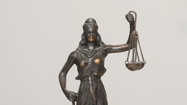 Jahrelanger Marderbefall und die Beseitigung der damit verbundenen Schäden sei keine akuter Schädlingsbefall und daher auch nicht von der Steuer absetzbar. Jahrelanger Marderbefall und die Beseitigung der damit verbundenen Schäden sei keine akuter Schädlingsbefall und daher auch nicht von der Steuer absetzbar.