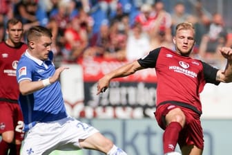 Konnte sich bei Darmstadt 98 nicht durchsetzen: Ognjen Ozegovic (l).