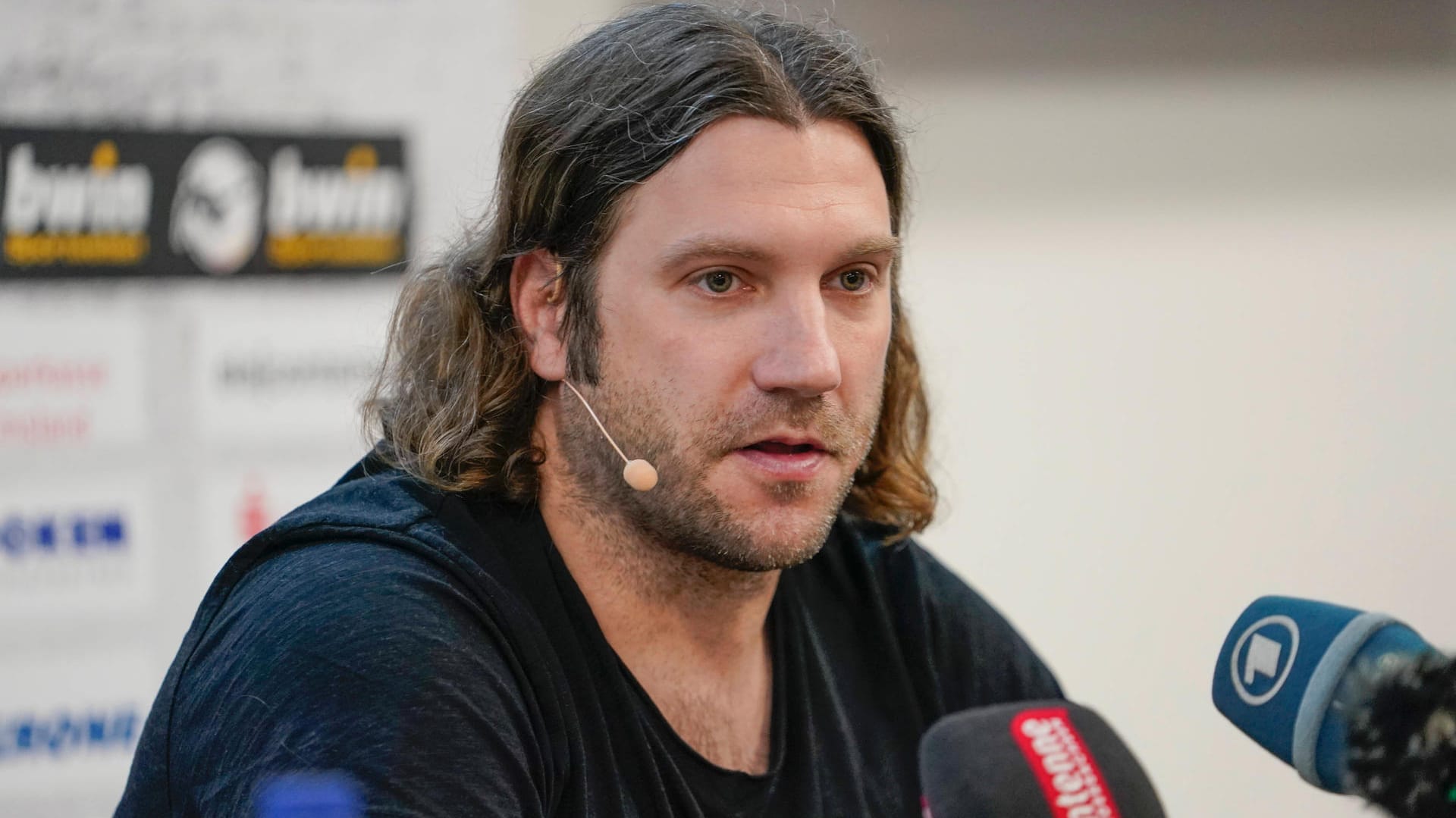 Torsten Frings: Der Trainer des SV Meppen hat noch keinen vertrag unterschrieben, arbeitet jedoch bereits seit zwei Wochen für den Drittligisten.