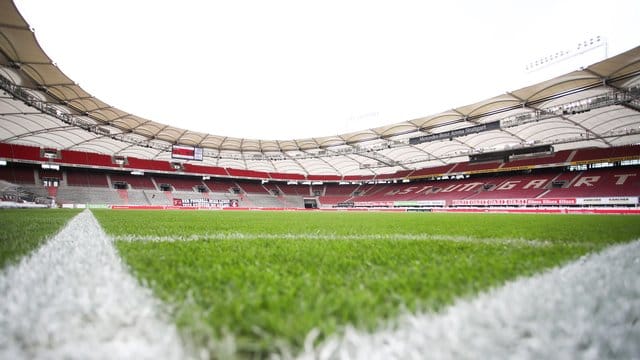 Mit einem Millionenkredit unterstützt die Stadt den VfB Stuttgart beim Umbau des Stadions. Mit einem Millionenkredit unterstützt die Stadt den VfB Stuttgart beim Umbau des Stadions.