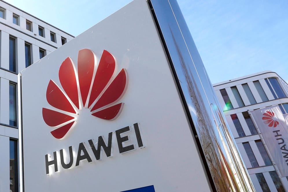 Das Logo von Huawei (Symbolbild): Das Unternehmen überholt Samsung als Smartphone-Marktführer.