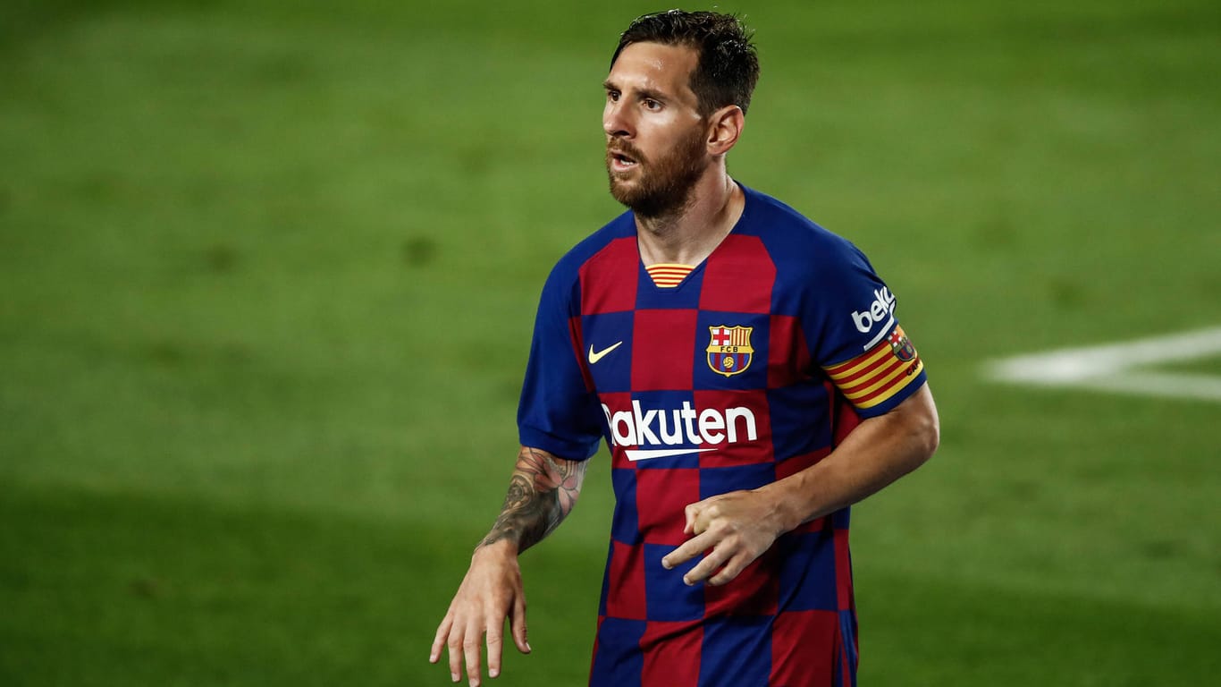FC Barcelona: Das Spiel zwischen den Kataloniern um Lionel Messi und dem SSC Neapel in der Champions League steht noch aus.