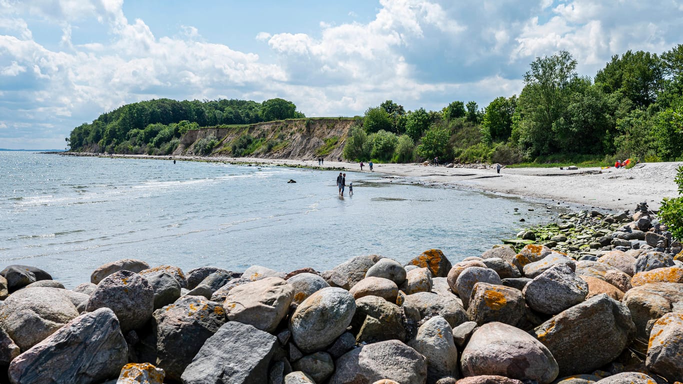 Strand von Grömitz: Vor zwei Jahren verschwand eine Frau in der Umgebung. (Archivbild)