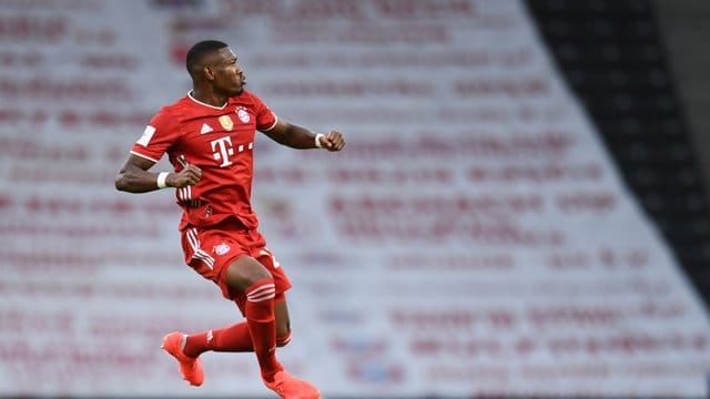Lob vom Vorstandschef der Bayern für David Alaba: "Spielt auf dem Niveau von Bechenbauer.