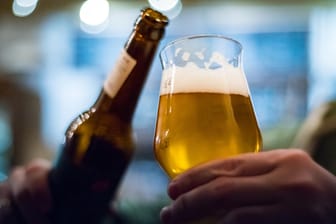 Bier: Kann man es nach Ablauf des Mindesthaltbarkeitsdatums noch trinken?