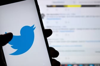 Hinter der beispiellosen Hacker-Attacke auf Twitter steckte nach Angaben der Staatsanwaltschaft offenbar ein 17-Jähriger.