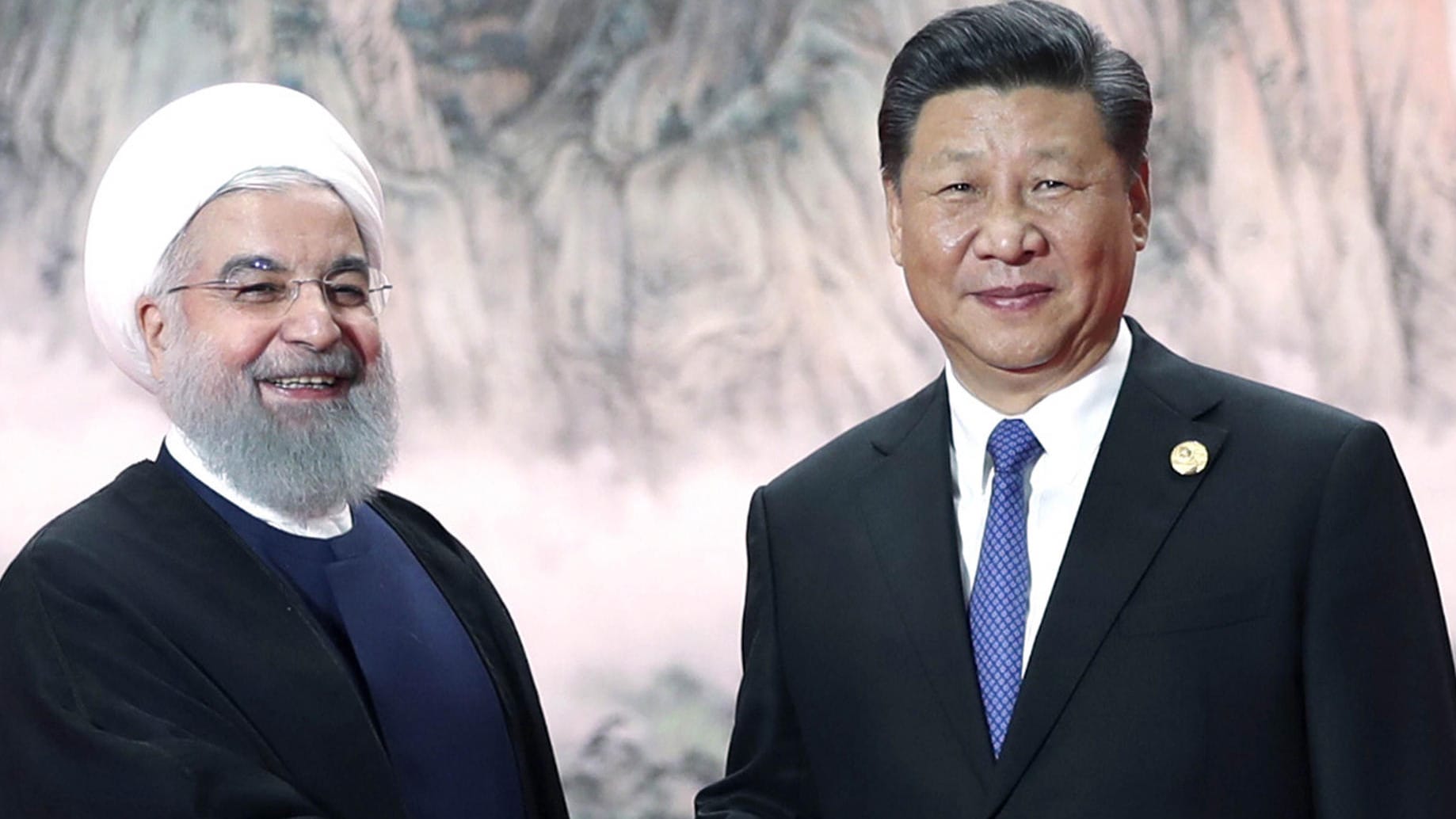 Hassan Ruhani und Xi Jinping: Der Iran hofft auf ein umfangreiches Abkommen mit China – auch um Druck auf die USA auszuüben? Hassan Ruhani und Xi Jinping: Der Iran hofft auf ein umfangreiches Abkommen mit China – auch um Druck auf die USA auszuüben?