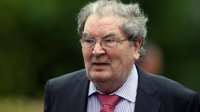 John Hume, ehemaliger Vorsitzender der Social Democratic and Labour Party (SDLP). John Hume, ehemaliger Vorsitzender der Social Democratic and Labour Party (SDLP).