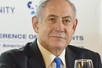 Benjamin Netanjahu: Gegen den israelischen Ministerpräsidenten wird aktuell heftig demonstriert.