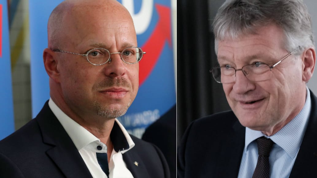 Andreas Kalbitz (l.) und Parteichef Jörg Meuthen: Der Streit zwischen dem ausgeschlossenen Politiker und der AfD-Spitze geht weiter.