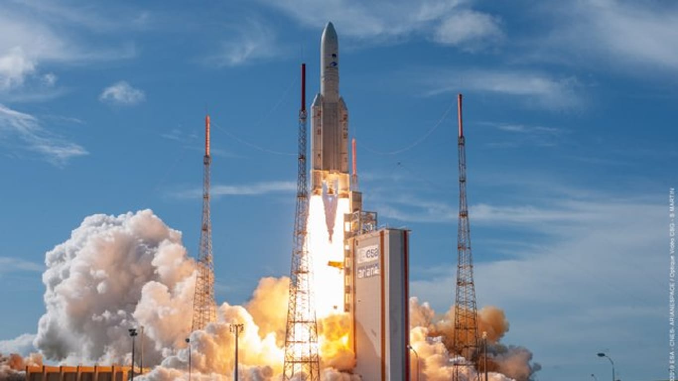 Die europäische Trägerrakete Ariane 5 soll Mitte August starten.