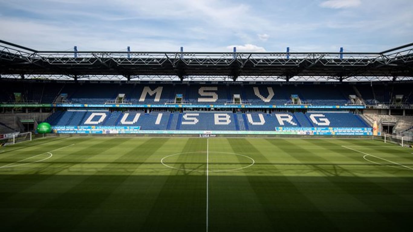 In der Arena des MSV Duisburg wird Europa League gespielt.