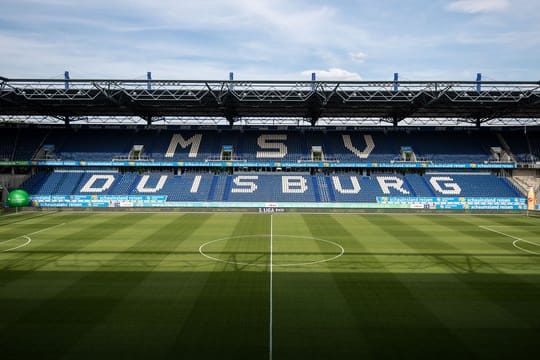 In der Arena des MSV Duisburg wird Europa League gespielt.