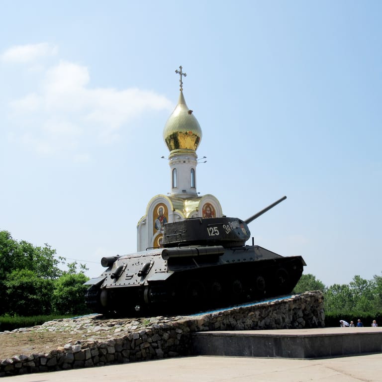 Panzerdenkmal in Tiraspol: Die Stadt fungiert als Hauptstadt des international nicht anerkannten Landes Transnistrien.