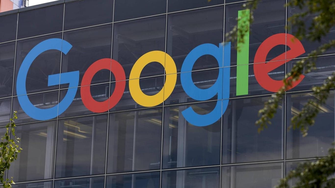 Google-Firmensitz in Kalifornien: Der Konzern besorgt sich frisches Geld.