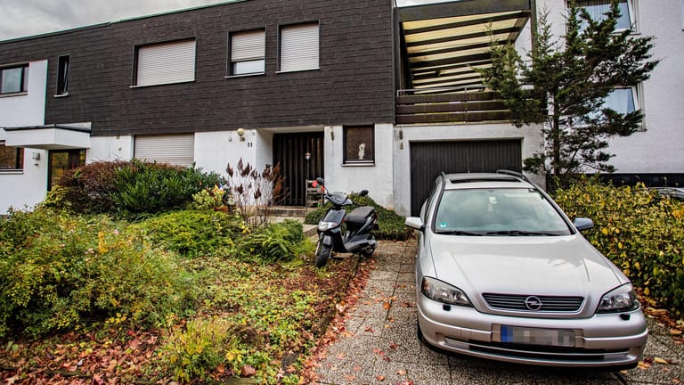Ein Haus wie viele andere: Hier lebt einer der Verdächtigen in dem riesigen Missbrauchskomplex "Bergisch Gladbach".