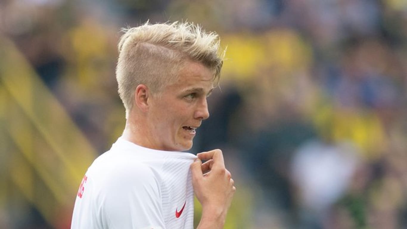 Wurde positiv auf das Coronavirus getestet: Felix Götze vom FC Augsburg.