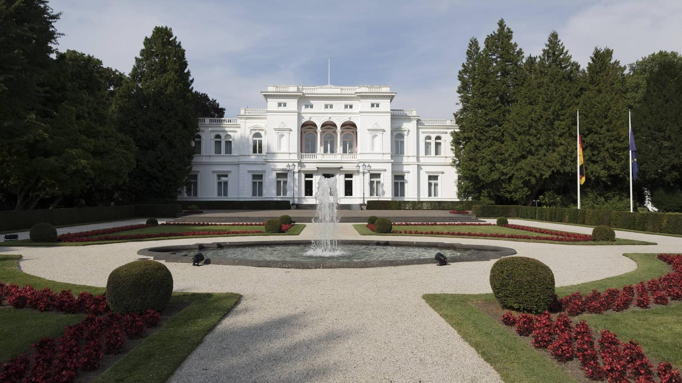 Blick auf die Villa Hammerschmidt, Zweitwohnsitz des Bundespräsidenten: Ein Unbekannter verschaffte sich Zutritt zu dem Gelände.