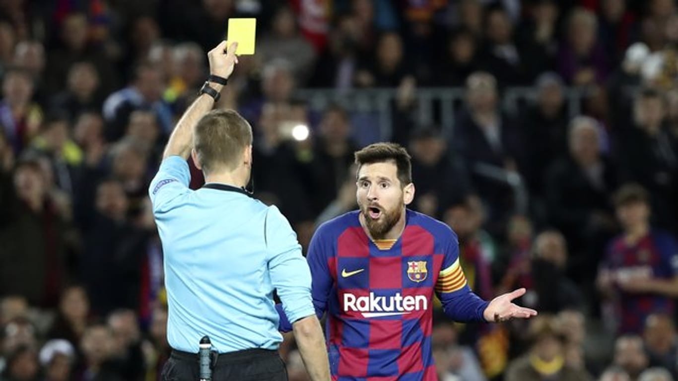 Die UEFA modifizierte die Regel zu den Sperren nach Gelben Karten.