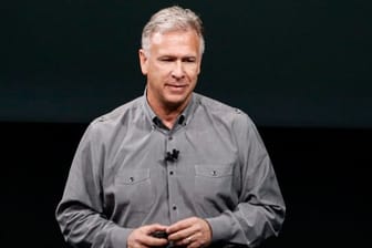Apples Marketingchef Phil Schiller räumt nach mehr als drei Jahrzehnten im Konzern seinen Posten.