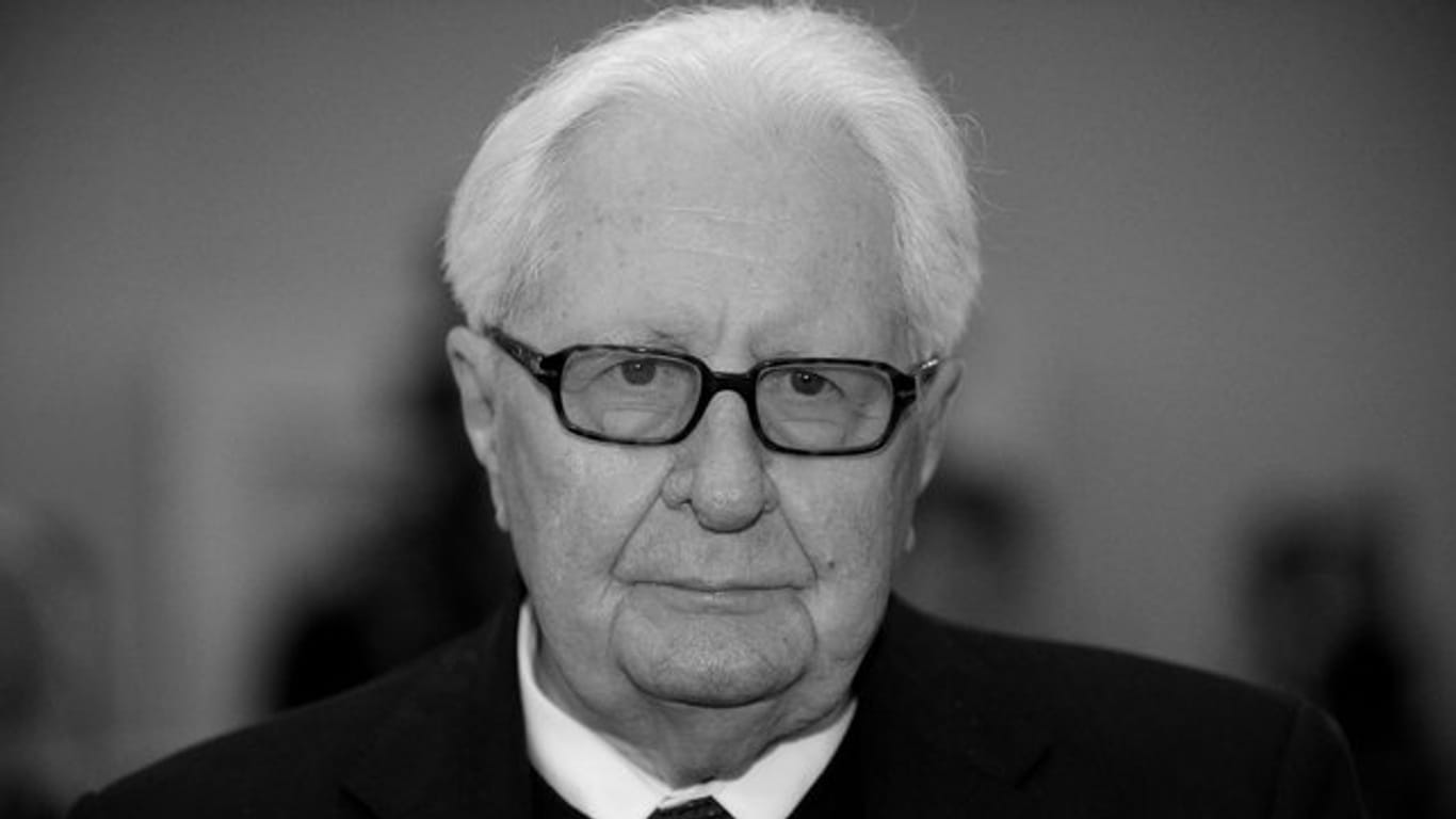 Der ehemalige SPD-Vorsitzende Hans-Jochen Vogel: Im Alter von 94 Jahren ist er am 26. Juli verstorben.