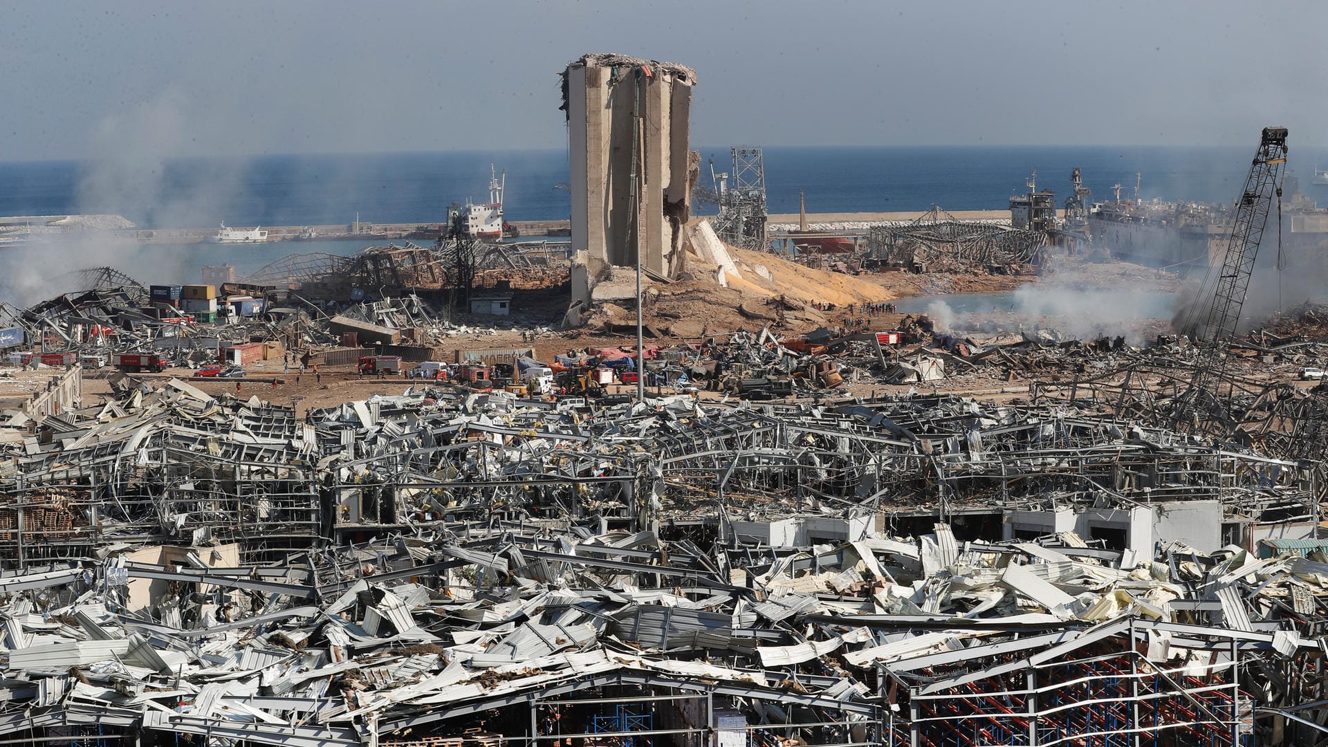 Gebäude in Trümmern in Beirut: Nach einer verheerenden Explosion wird noch immer nach der Ursache geforscht.