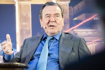 Altbundeskanzler Gerhard Schröder: Er rechnet nach der nächsten Bundestagswahl mit einer schwarz-grünen Regierung.