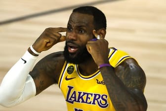 Musste mit den Los Angeles Lakers eine Pleite gegen Oklahoma hinnehmen: LeBron James.