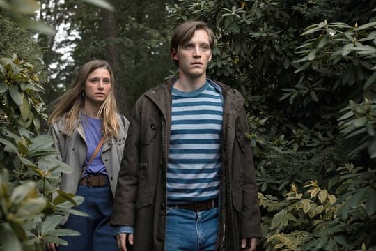 Martin (Jonas Nay) und Nicole (Svenja Jung) in einer Szene der 80er-Jahre-Saga "Deutschland89".