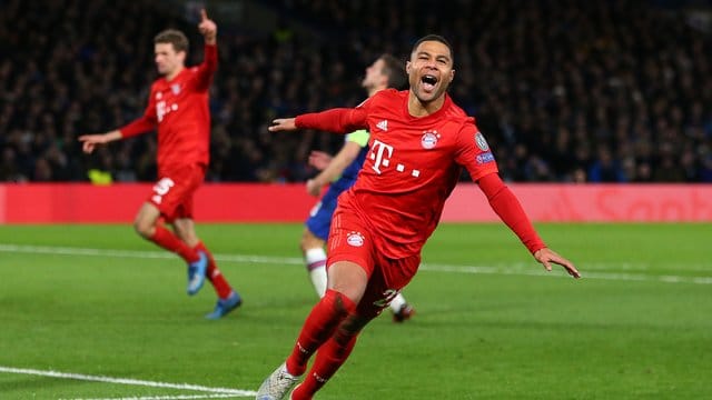 Bayerns Stürmer Serge Gnabry will auch gegen den FC Chelsea treffen.