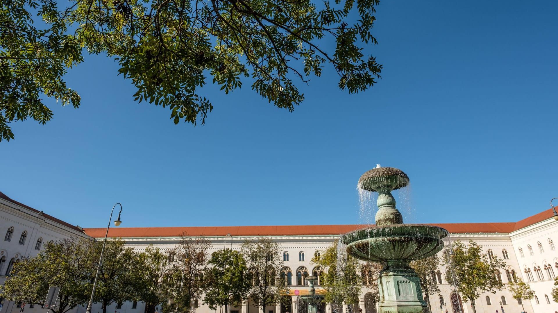 Ludwig Maximillans University munich Copyright: xphotohomepagex Panthermedia28291773
