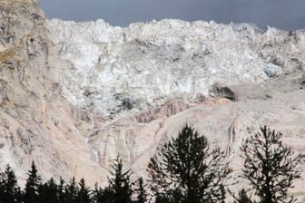 Gletscher am Mont Blanc: Rund 70 Menschen mussten evakuiert werden.