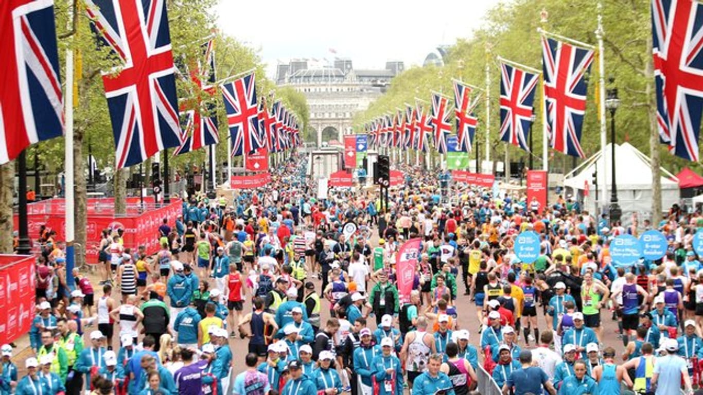 Der traditionsreiche London-Marathon findet 2020 nur unter Ausschluss der Zuschauer und Amateurläufer statt.