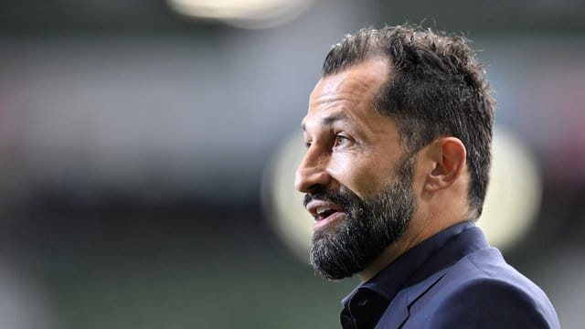 Warnt vor Champions-League-Gegner FC Chelsea: Hasan Salihamidzic, Sportdirektor vom FC Bayern München.