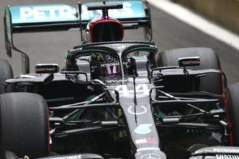 Nicht einzuholen: Lewis Hamilton fährt im Training Tagesbestzeit.