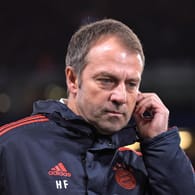 Hansi Flick: Der Bayern-Trainer will mit seiner Mannschaft ins Viertelfinale der Champions League einziehen.