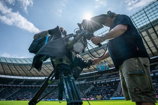 Wegen der Coronavirus-Pandemie dürfen keine Zuschauer ins Braunschweiger Stadion, die Titelkämpfe werden aber im Fernsehen zu sehen sein.