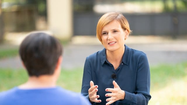 Linken-Chefin Katja Kipping sieht ihre Partei bereit für eine Regierungsbeteiligung. Linken-Chefin Katja Kipping sieht ihre Partei bereit für eine Regierungsbeteiligung.