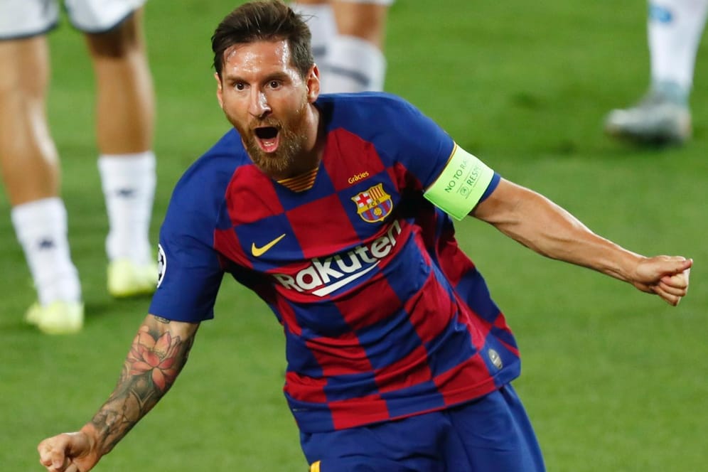 Lionel Messi jubelt über seinen Treffer gegen Neapel.