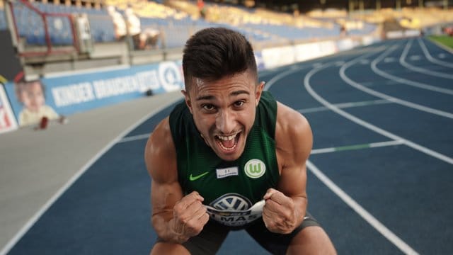 Lief die 100 Meter in starken 10,09 Sekunden: Deniz Almas jubelt als neuer Deutscher Meister.