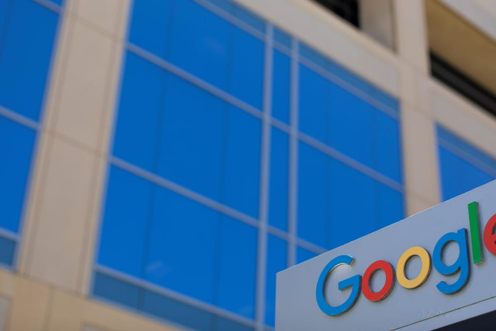 Das Logo von Google (Symbolbild): Eine Firma aus dem niedersächsischen Einbeck hat Google verklagt.