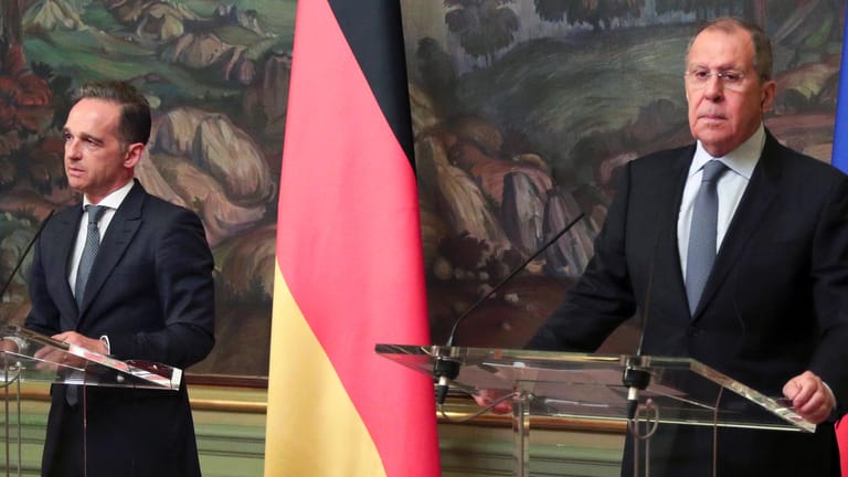 Der deutsche (l.) und der russische Außenminister unterhielten sich in Moskau zu akuten Herausforderungen und Krisen.