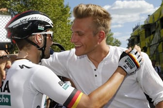 Ex-Sprintstar und aktueller Meister vereint: Marcel Kittel (r) und Maximilian Schachmann.