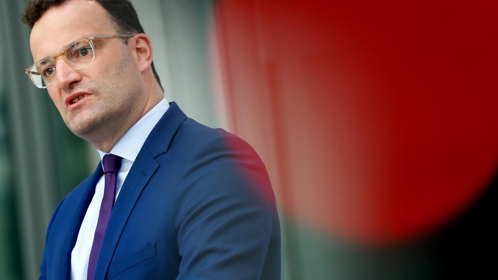 Gesundheitsminister Jens Spahn (CDU): "Mit jeder Infektion wird es für die Gesundheitsämter schwieriger."
