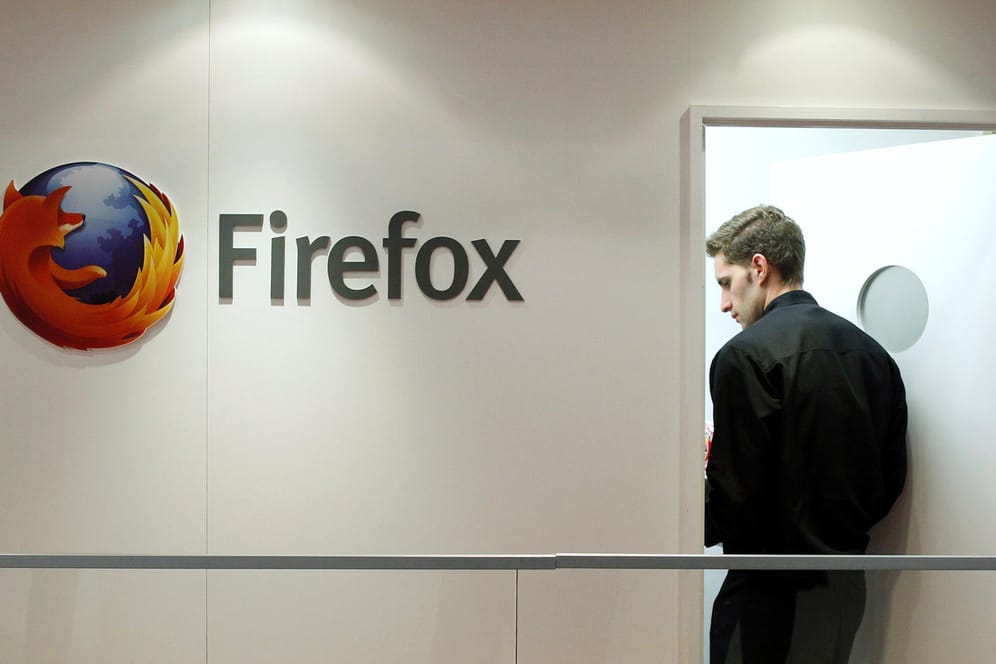 Firefox-Pavillon auf dem Mobile World Congress: Der Browser-Hersteller Mozilla muss sparen und hat deswegen 250 Mitarbeiter entlassen.