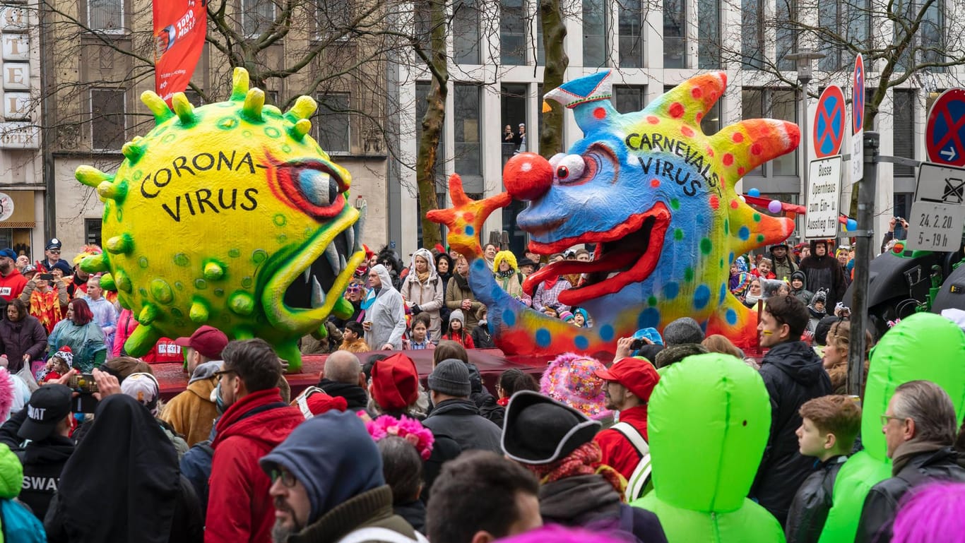 Das Karnevalsvirus zeigt dem Coronavirus in Düsseldorf die lange Nase: In Köln soll die nächste Session trotz Corona stattfinden.