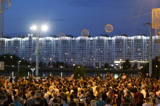 Seit Tagen gehen die Menschen in Minsk auf die Straße und protestieren.