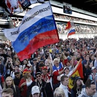 Formel-1-Fans beim Großen Preis von Russland 2016: Auch in diesem Jahr sollen Tausende Fans an der Strecke zugelassen werden.