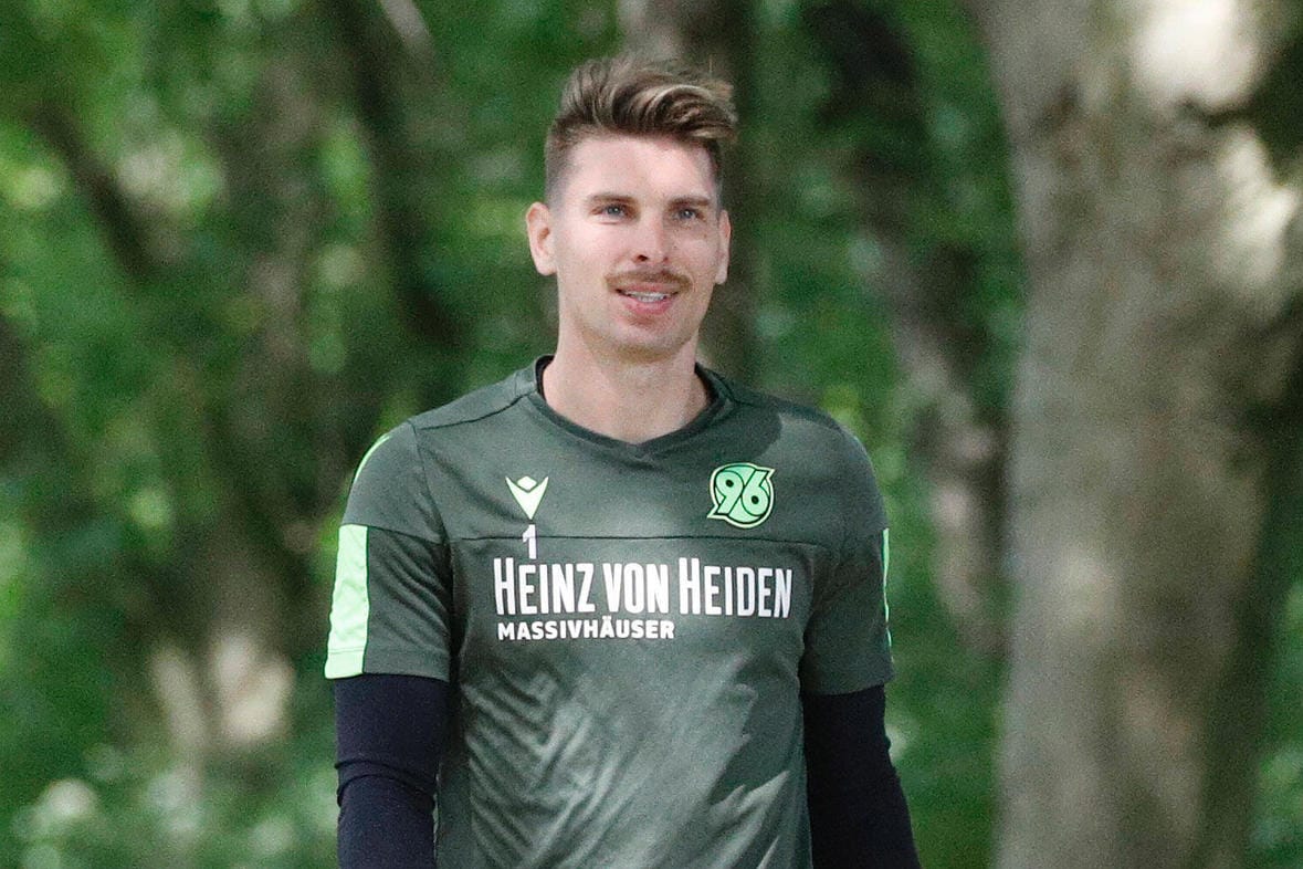 Ron-Robert Zieler: Der Weltmeister von 2014 stand zuletzt für Hannover 96 in der 2. Bundesliga zwischen den Pfosten.