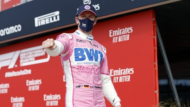 Muss den Racing-Point-Rennoverall schon wieder ausziehen: Nico Hülkenberg. Muss den Racing-Point-Rennoverall schon wieder ausziehen: Nico Hülkenberg.